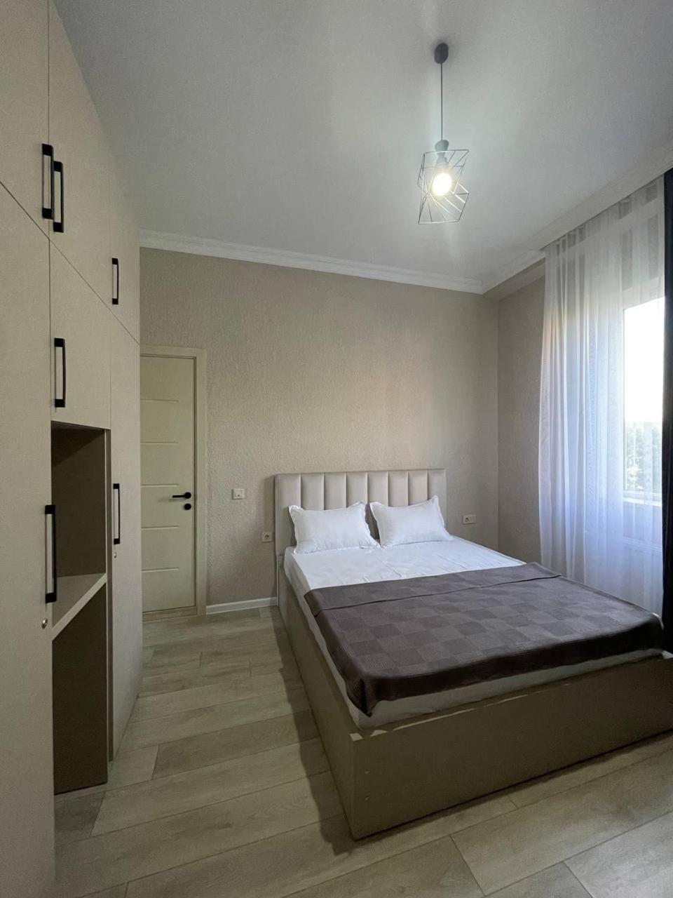 Guest House Nima Kutaisi Exteriér fotografie